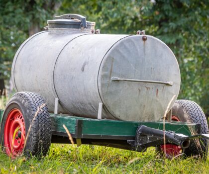W jaki sposób skutecznie uszczelnić szambo betonowe?